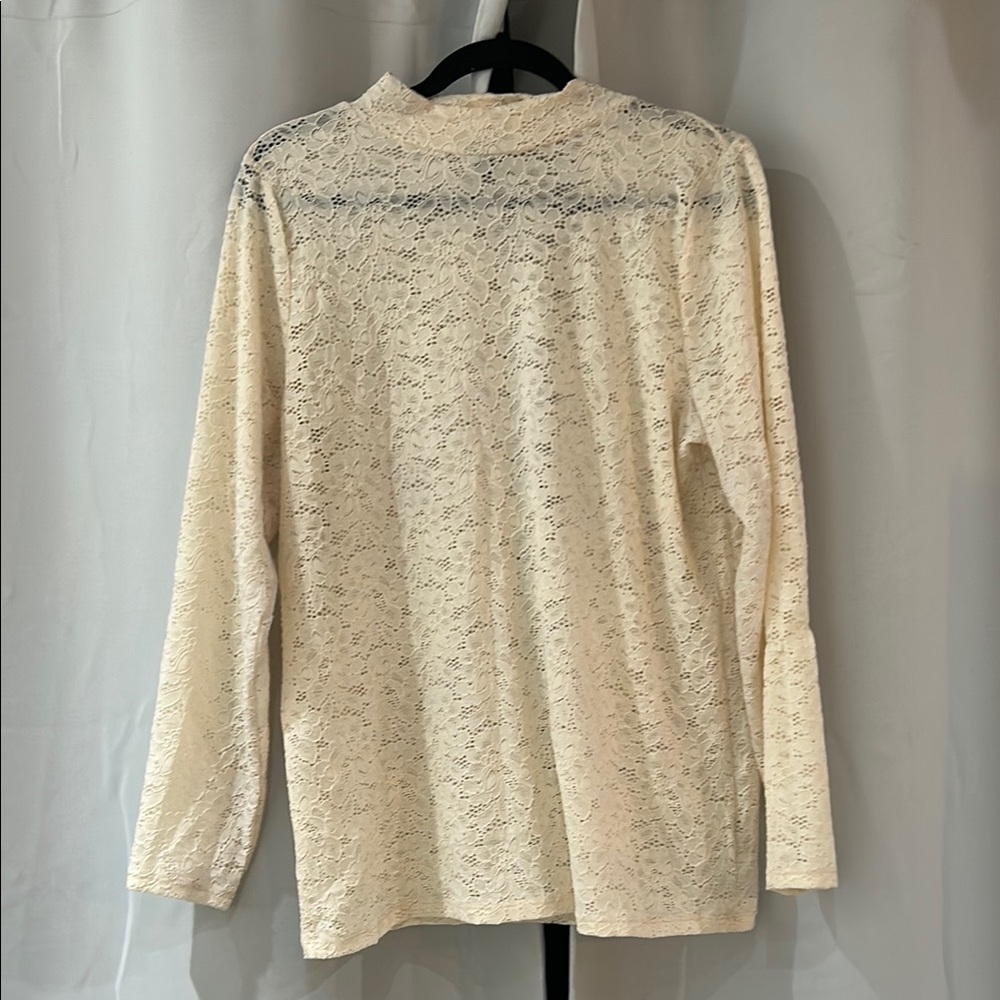 Cream Lace Long Sleeve Top